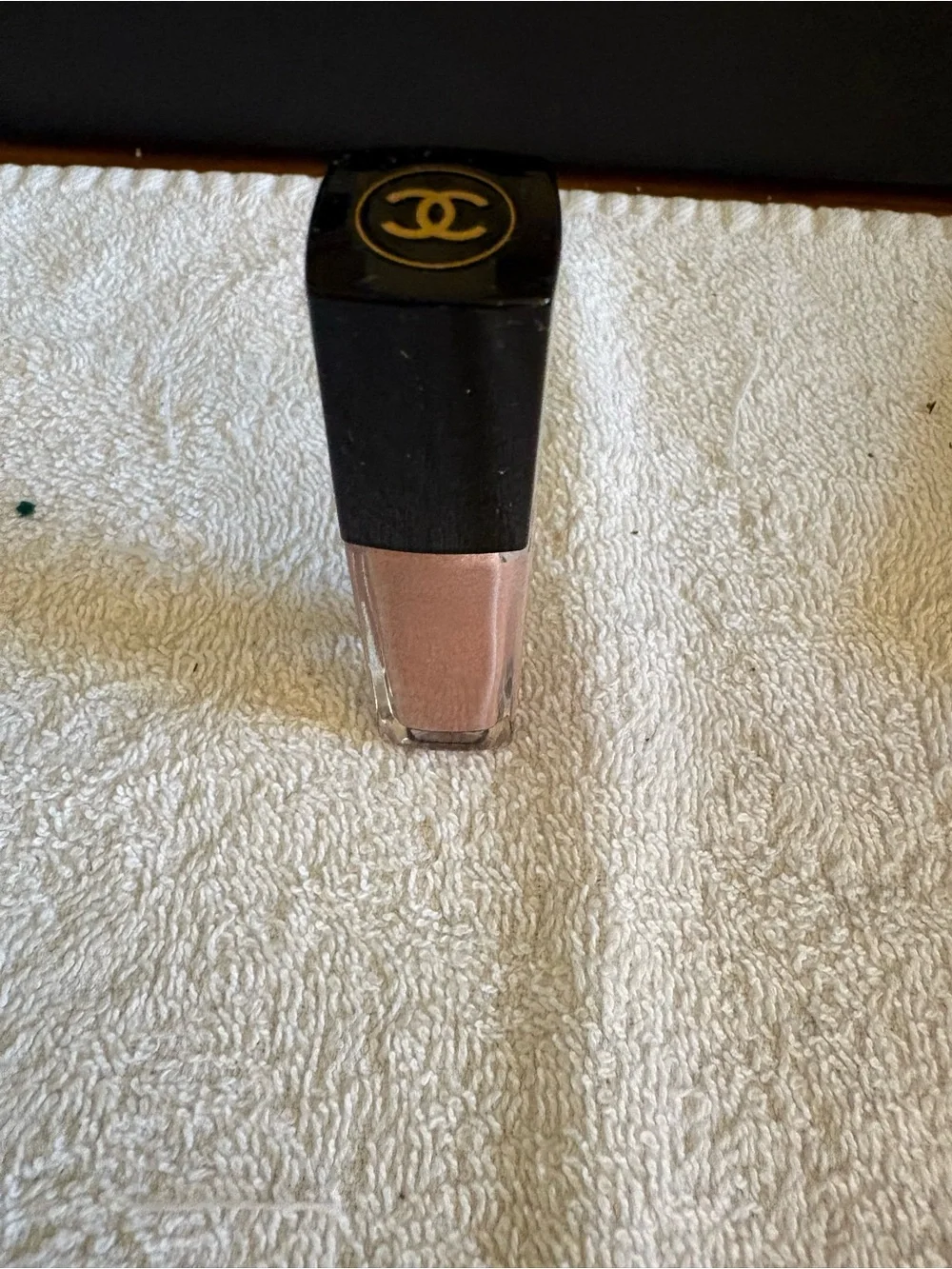 Ombre Première Laque Liquid Eyeshadow — Quartz Rose (26)
